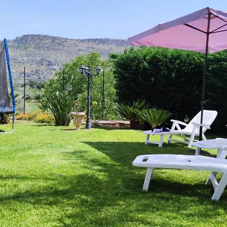 Holiday home Climiti House Solarino